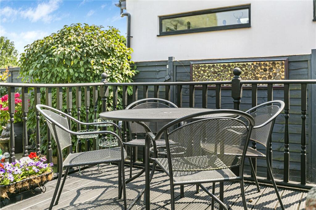 Additional image 20 of Tavistock Avenue, St. Albans, Hertfordshire