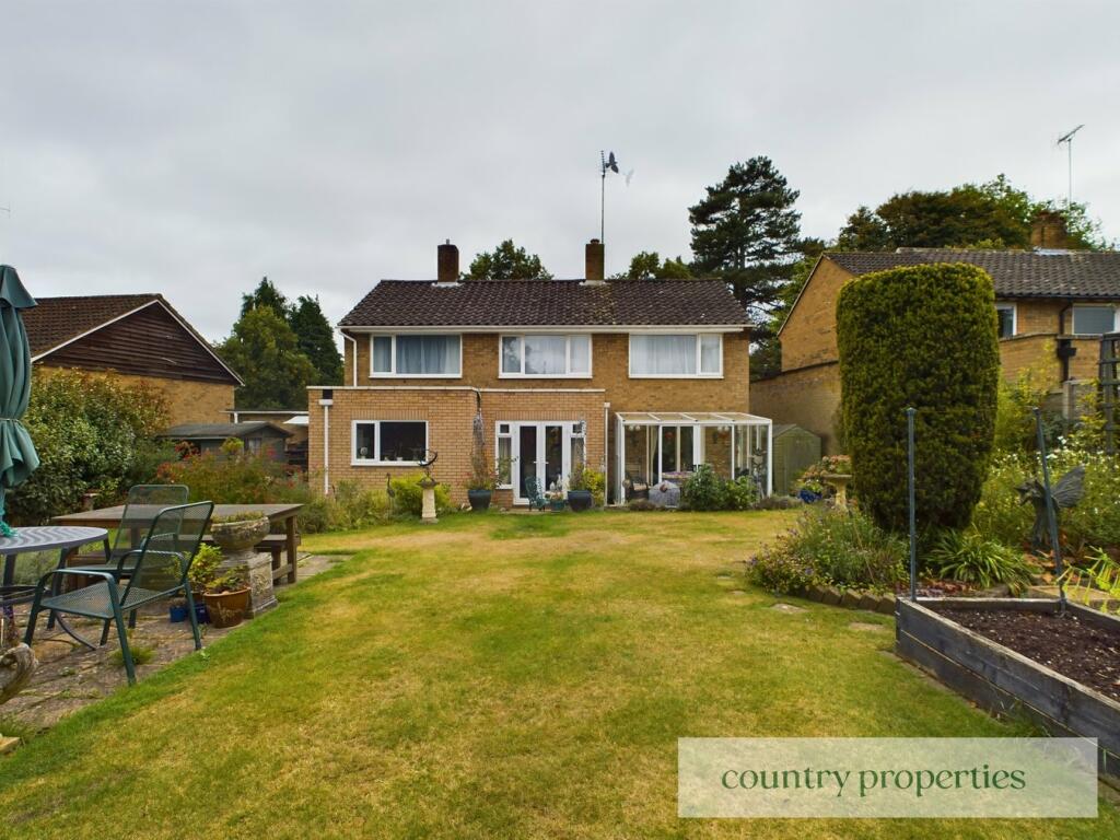 Knightsfield, Welwyn Garden City, AL8