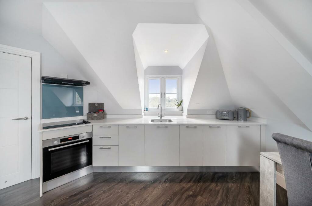 Additional image 3 of Brookmans Park