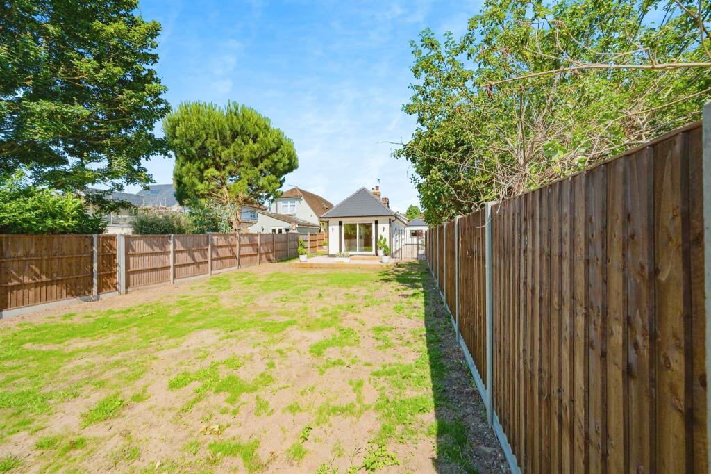 Additional image 14 of Hawfield Gardens, Park Street, St. Albans