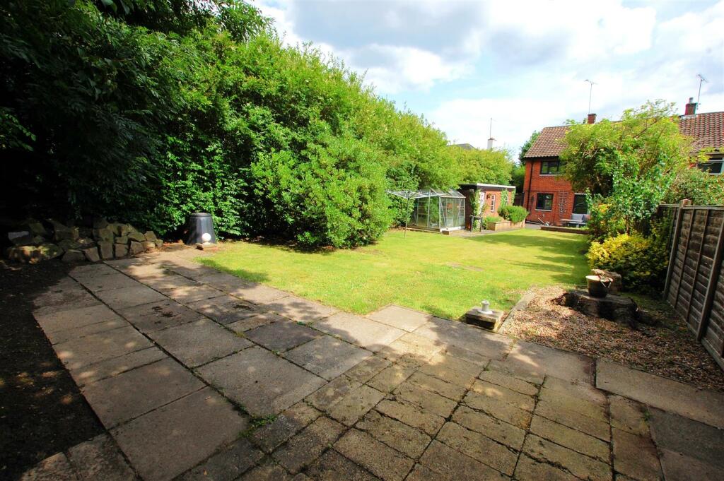 Additional image 4 of Roe Green Lane, Hatfield