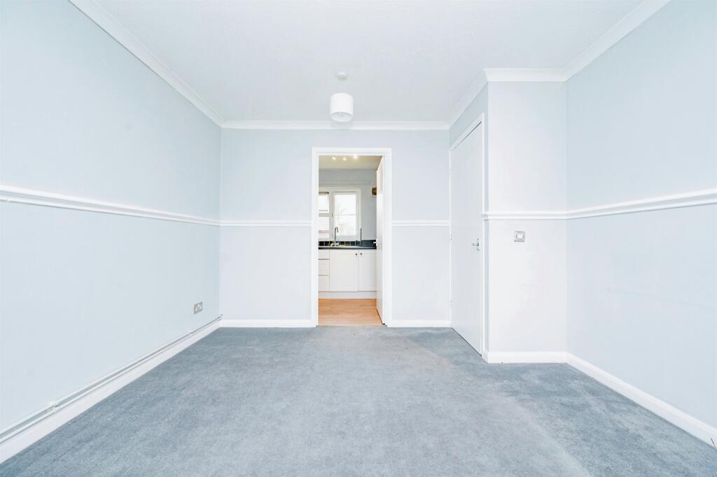 Additional image 4 of Lincoln Close, WELWYN GARDEN CITY