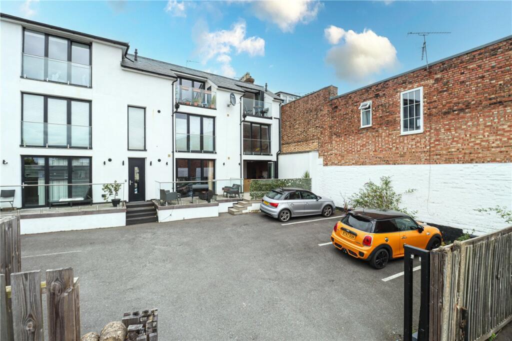 Additional image 22 of Victoria Street, St. Albans, Hertfordshire