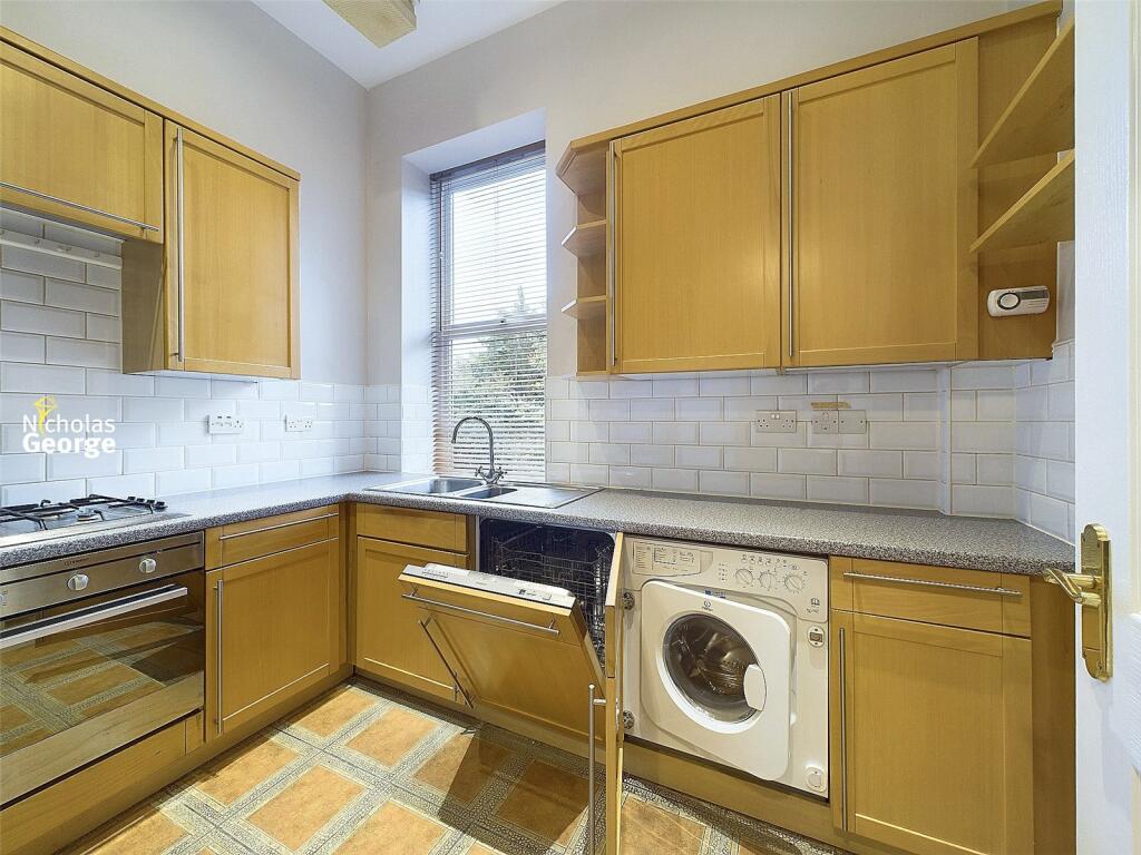Additional image 4 of Manor House, 38 Wake Green Road, Moseley, Birmingham, B13