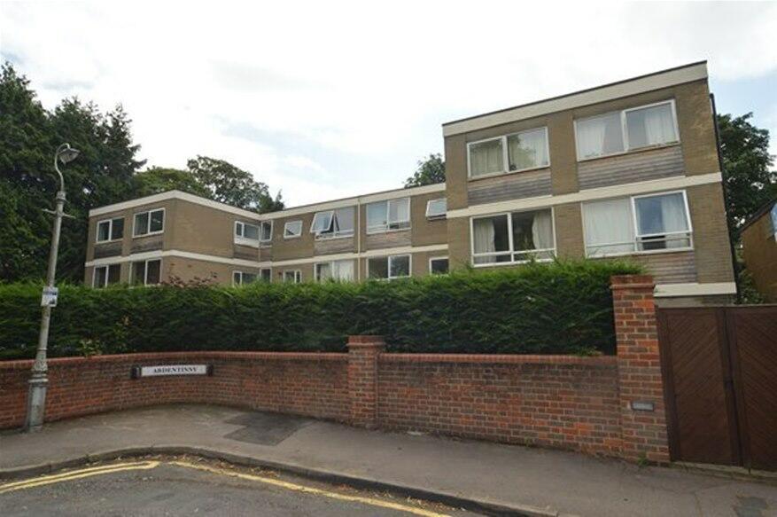 Grosvenor Road, St Albans, AL1