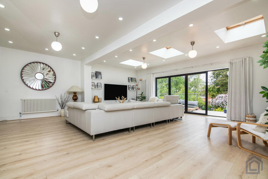 Additional image 8 of West Drive, Handsworth Wood, B20