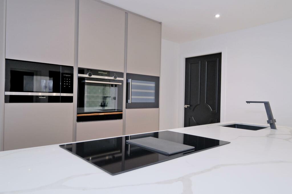 Additional image 5 of North Silver Street, Aberdeen, AB10.