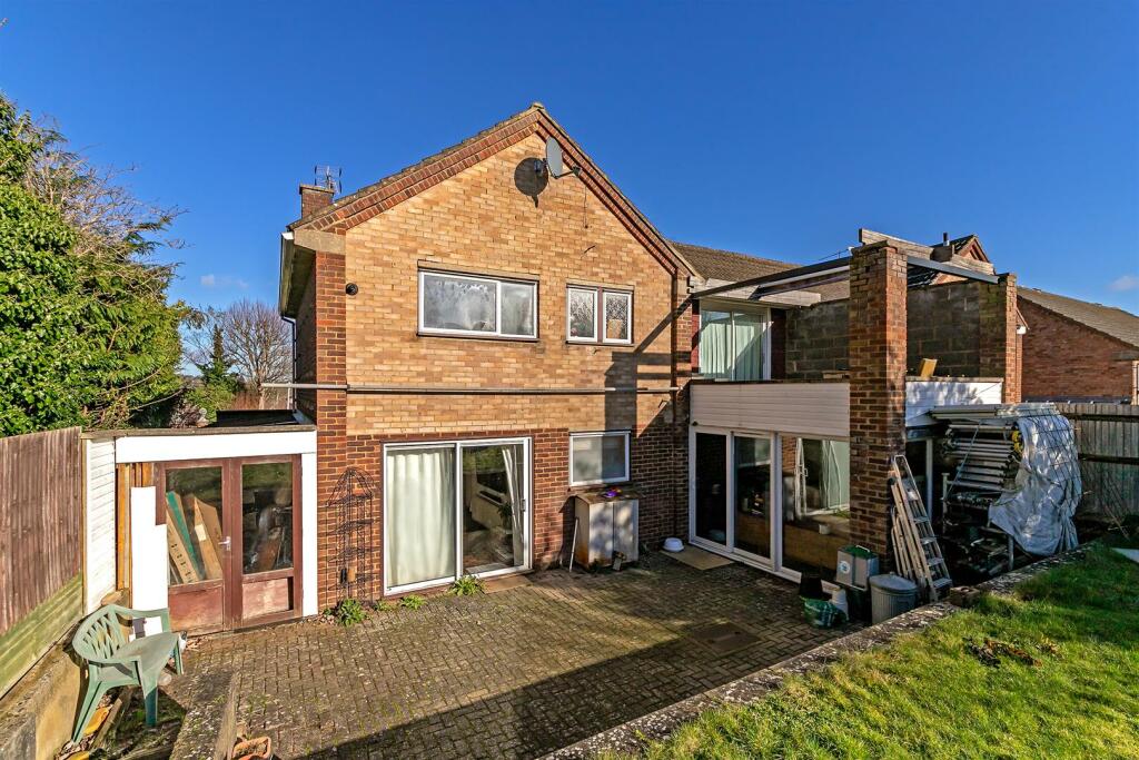 Additional image 18 of Garrard Way, Wheathampstead, St. Albans