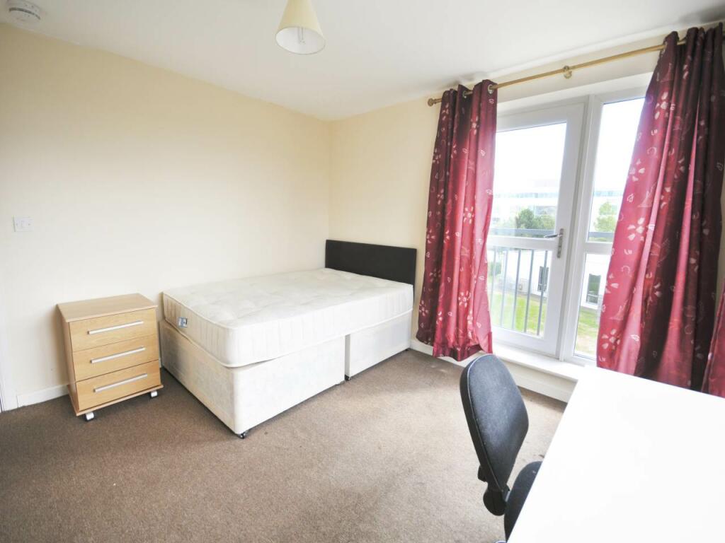 Additional image 5 of Aviation Avenue, Hatfield, Hertfordshire