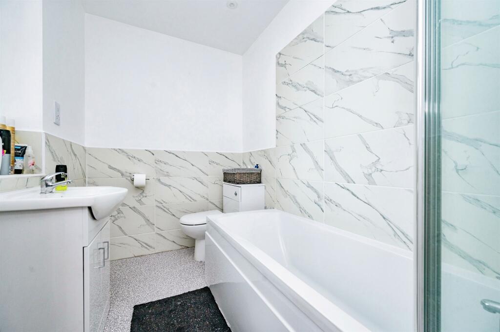 Additional image 13 of Collyer Road, London Colney, St. Albans