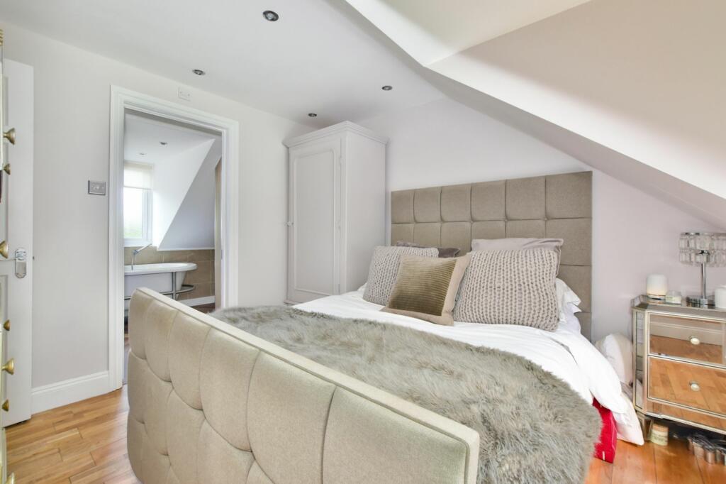 Additional image 7 of Newlyn Close, Bricket Wood, AL2