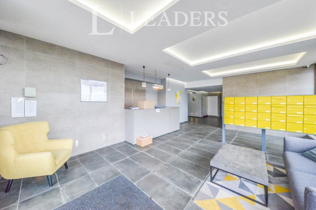 Additional image 7 of Ziggurat House