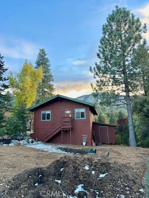 2325 Woodland Drive, Pine Mountain Club, CA 93222