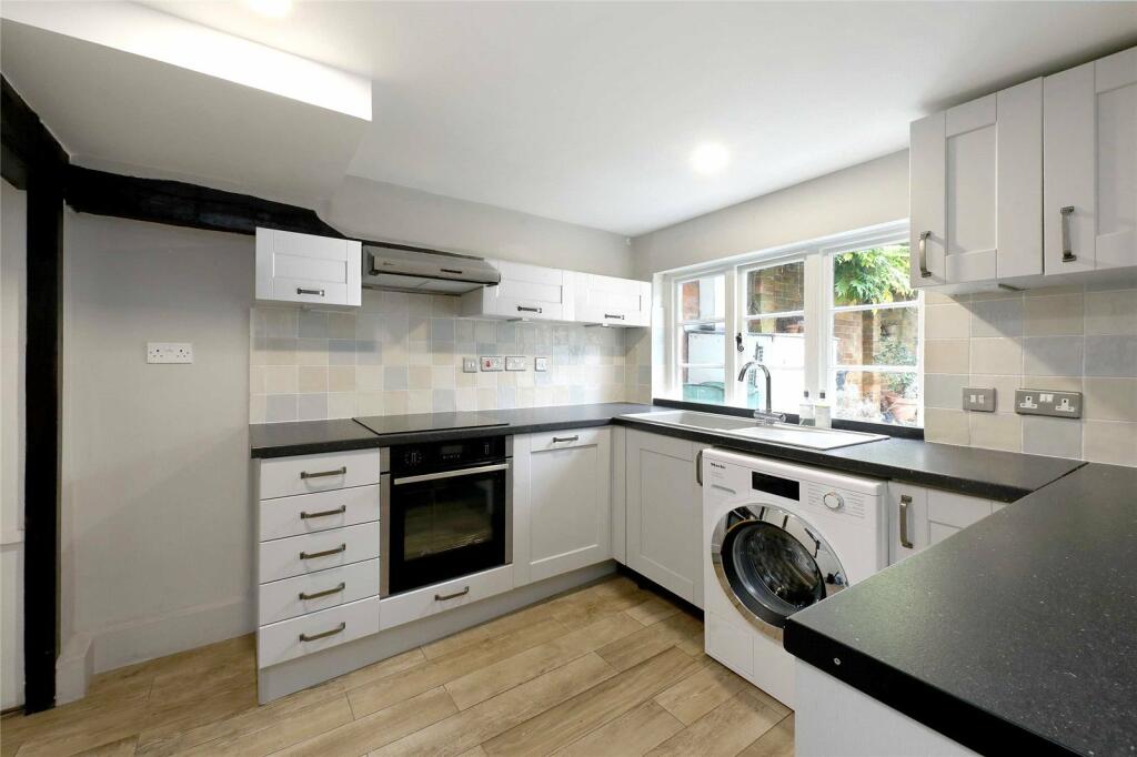 Additional image 5 of High Street, Amersham, HP7