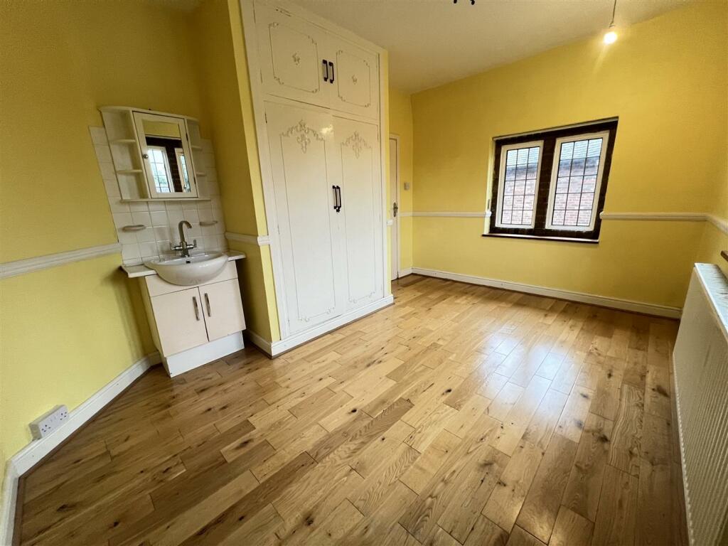 Additional image 47 of Englestede Close, Handsworth Wood, Birmingham