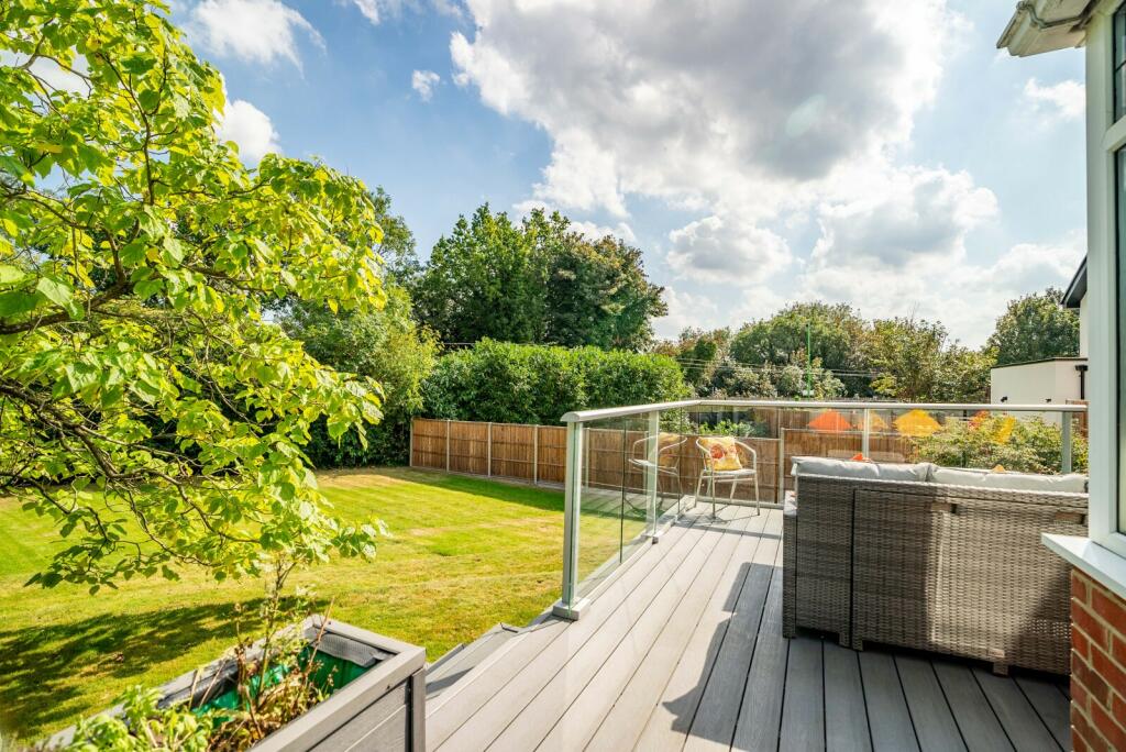 Additional image 24 of Watling Street, Park Street, St. Albans, Hertfordshire, AL2