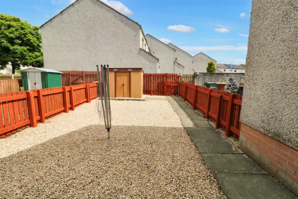 Additional image 12 of 31 Den Crescent, Keith