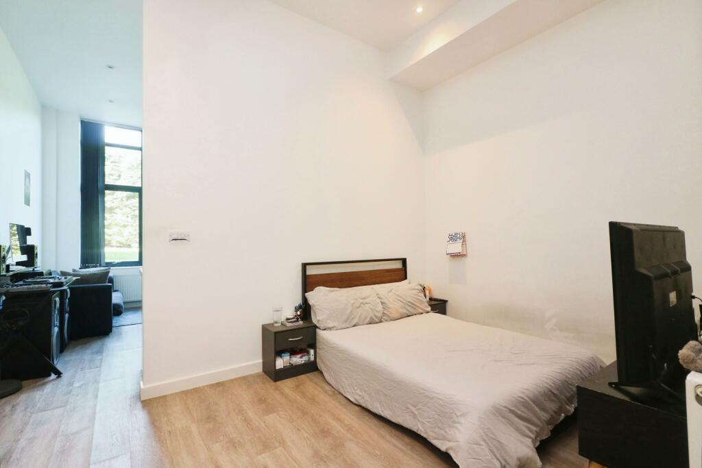 Additional image 4 of Bellmont Lodge, Welwyn Garden City, AL7