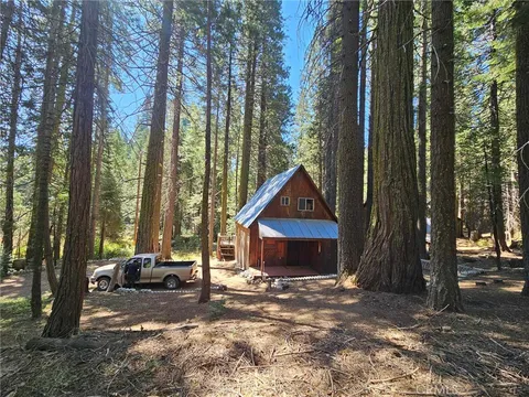 43 Central Camp, North Fork, CA 93643