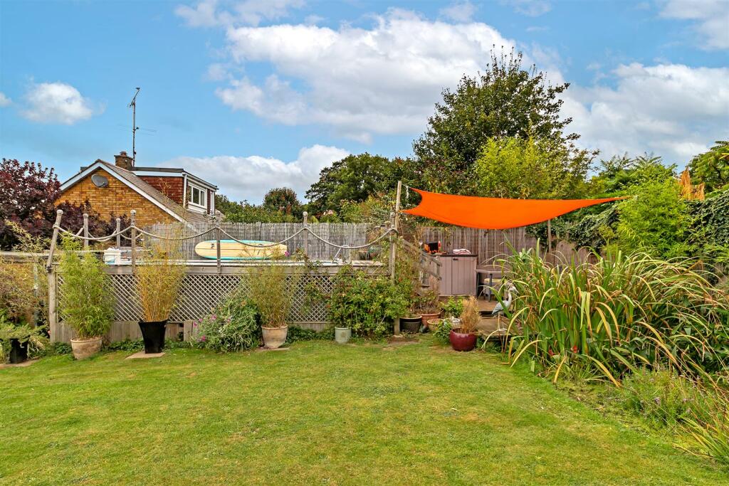 Additional image 35 of Roe Green Close, Hatfield