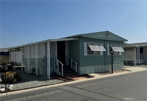 1895 W Devonshire Avenue Unit 81, Hemet, CA 92545