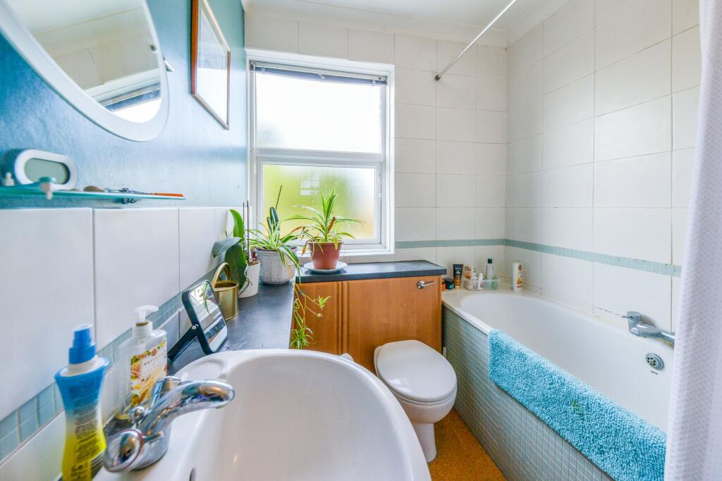 Additional image 7 of Wellington Road