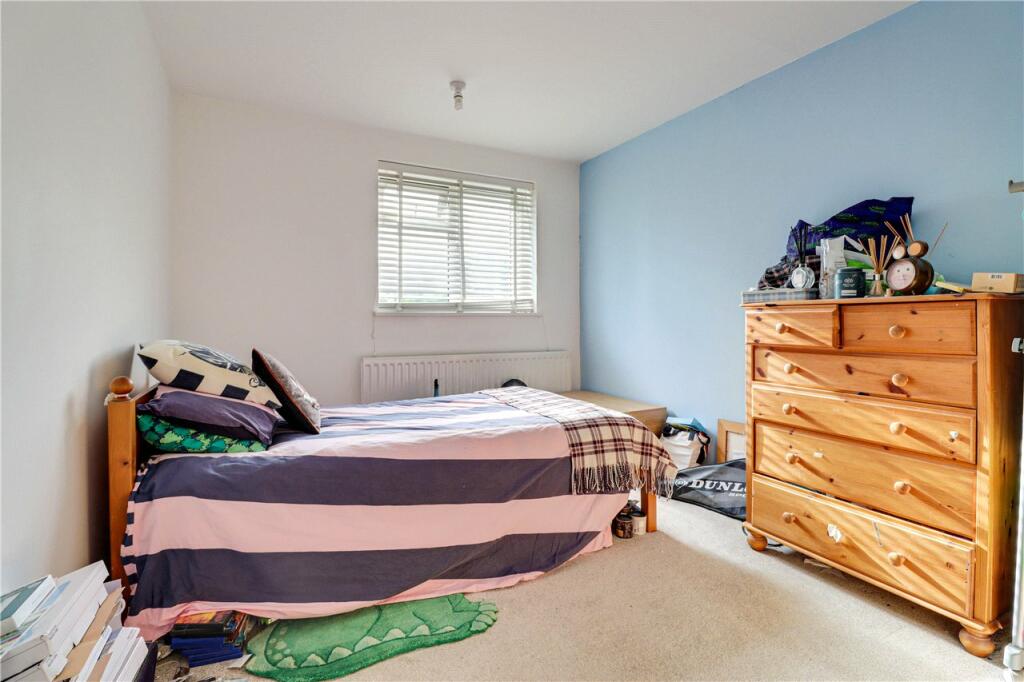 Additional image 9 of Dubrae Close, St. Albans, Hertfordshire, AL3