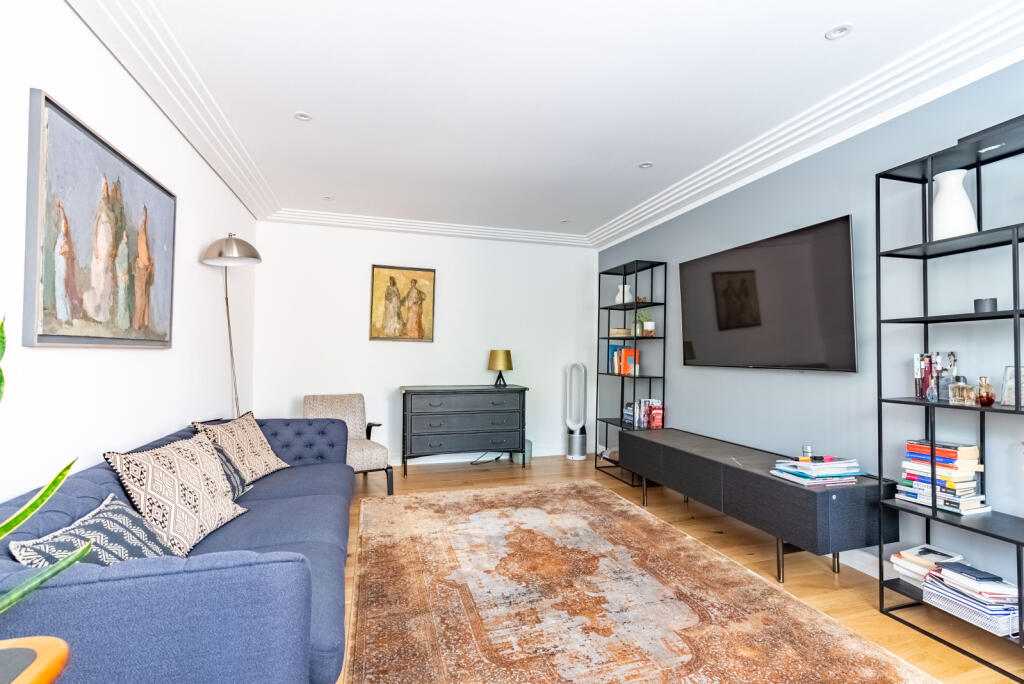 Additional image 9 of Rowlatt Drive, St. Albans, Hertfordshire, AL3