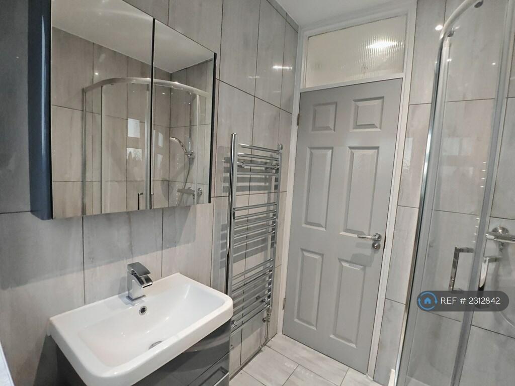 Additional image 12 of Northdown Road, Hatfield, AL10