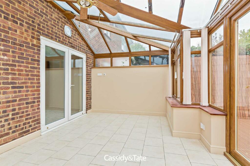 Additional image 12 of Stanton Close, Jersey Farm, St Albans