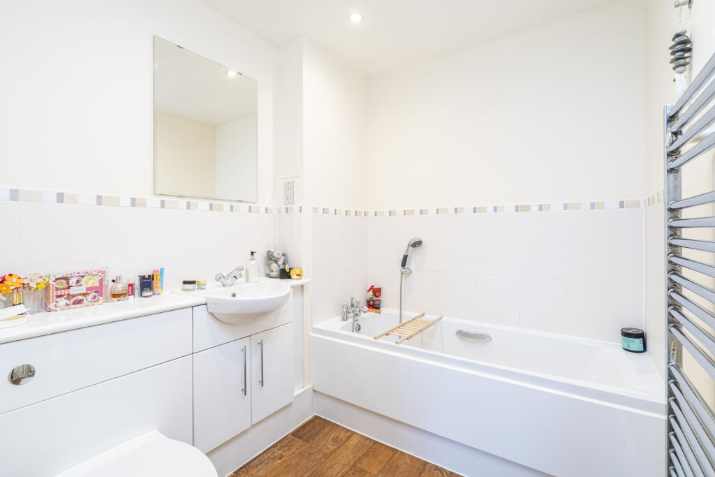 Additional image 8 of Station Road, Harpenden, AL5