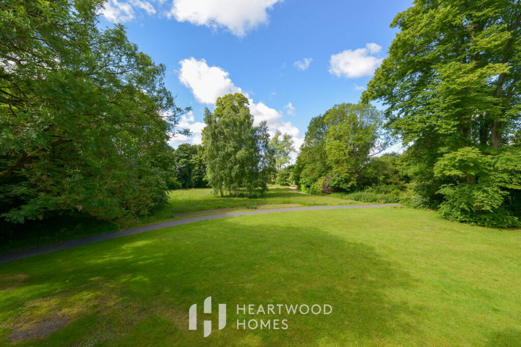 Additional image 21 of Beningfield Drive, London Colney, St. Albans, AL2 1GH