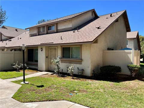 5439 Pioneer Boulevard Unit 12, Whittier, CA 90601