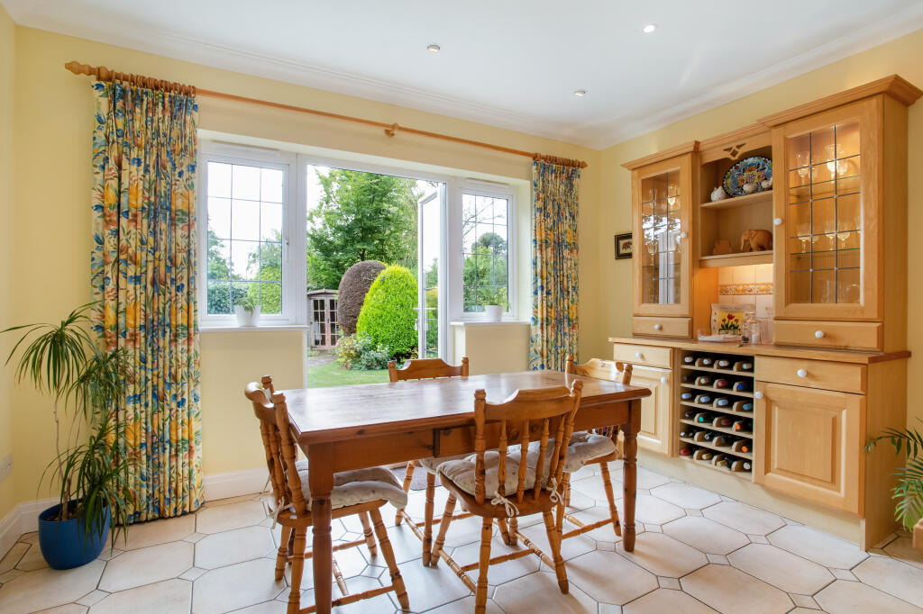 Additional image 6 of Redbourn Lane, Harpenden, AL5