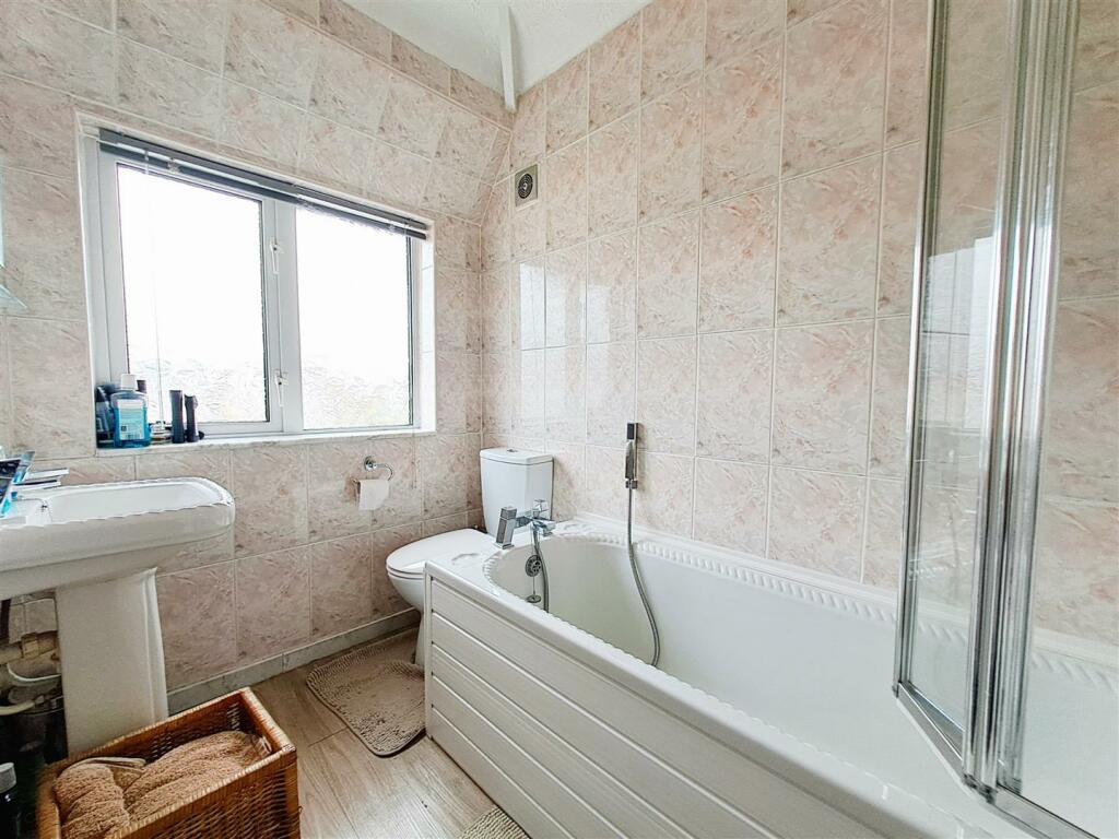 Additional image 4 of Palmvale Croft, Sheldon, Birmingham