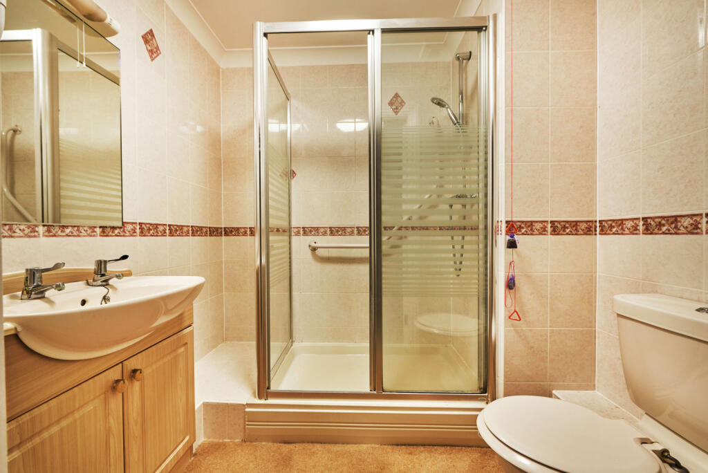 Additional image 8 of Southdown Road, Harpenden, Hertfordshire, AL5