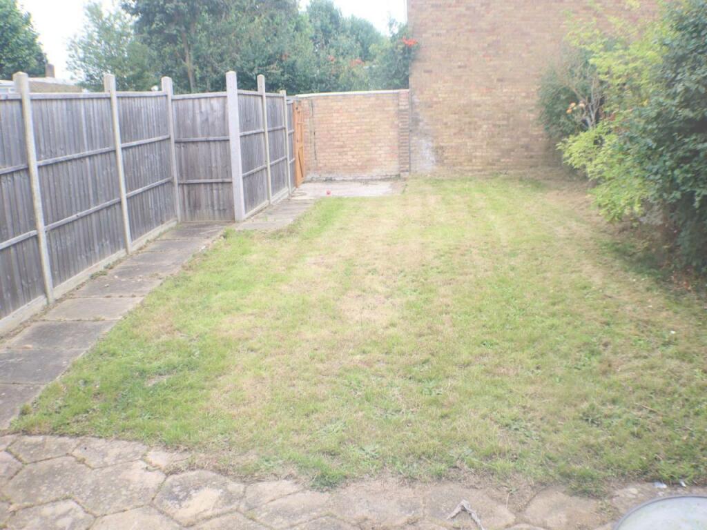 Additional image 7 of Bishops Rise, Hatfield, Hertfordshire