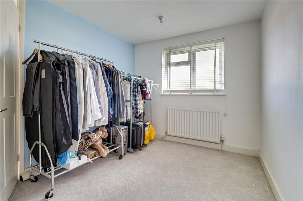 Additional image 10 of Dubrae Close, St. Albans, Hertfordshire, AL3