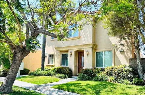 3641 Farquhar Avenue, Los Alamitos, CA 90720
