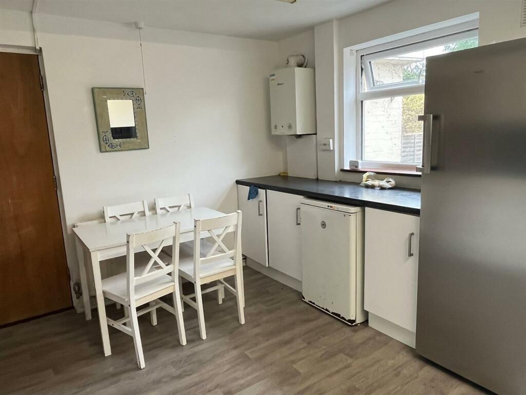 Additional image 8 of Briars Close, Hatfield