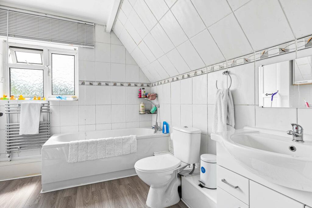 Additional image 16 of Great North Road, Welwyn Garden City AL8 7TH