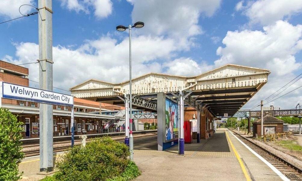 Additional image 17 of Stonehills, Welwyn Garden City, Hertfordshire