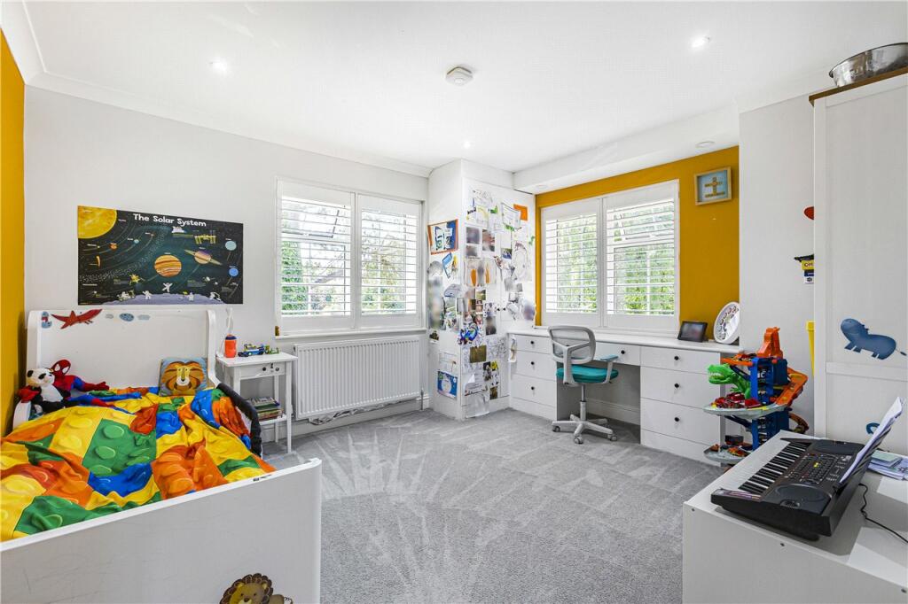 Additional image 17 of Parkway, Welwyn Garden City, Hertfordshire, AL8