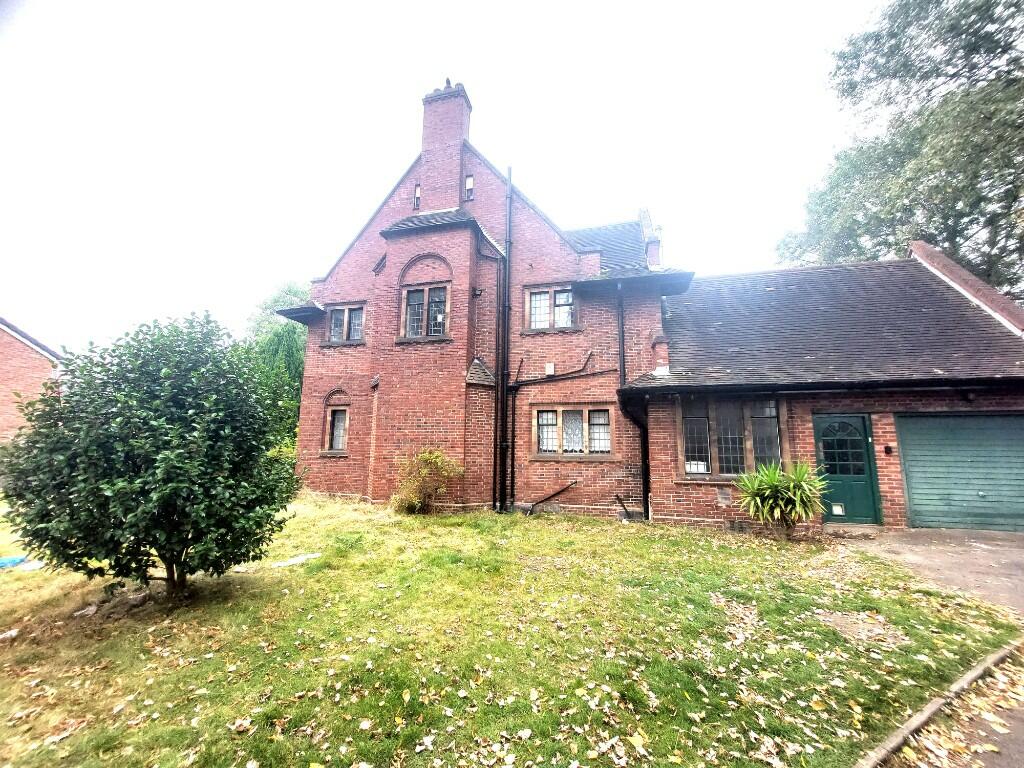 Hob Moor Road, Birmingham, B10