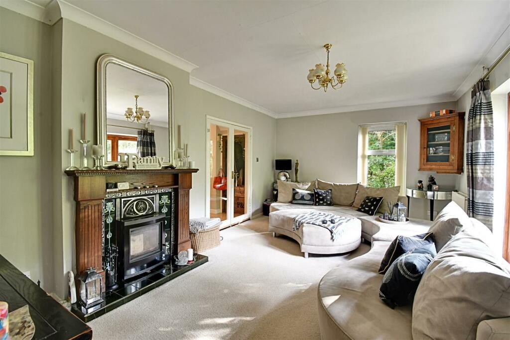 Additional image 4 of Orchard Road, Tewin