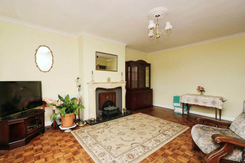 Additional image 8 of Hillside Way, Welwyn, Herts, AL6
