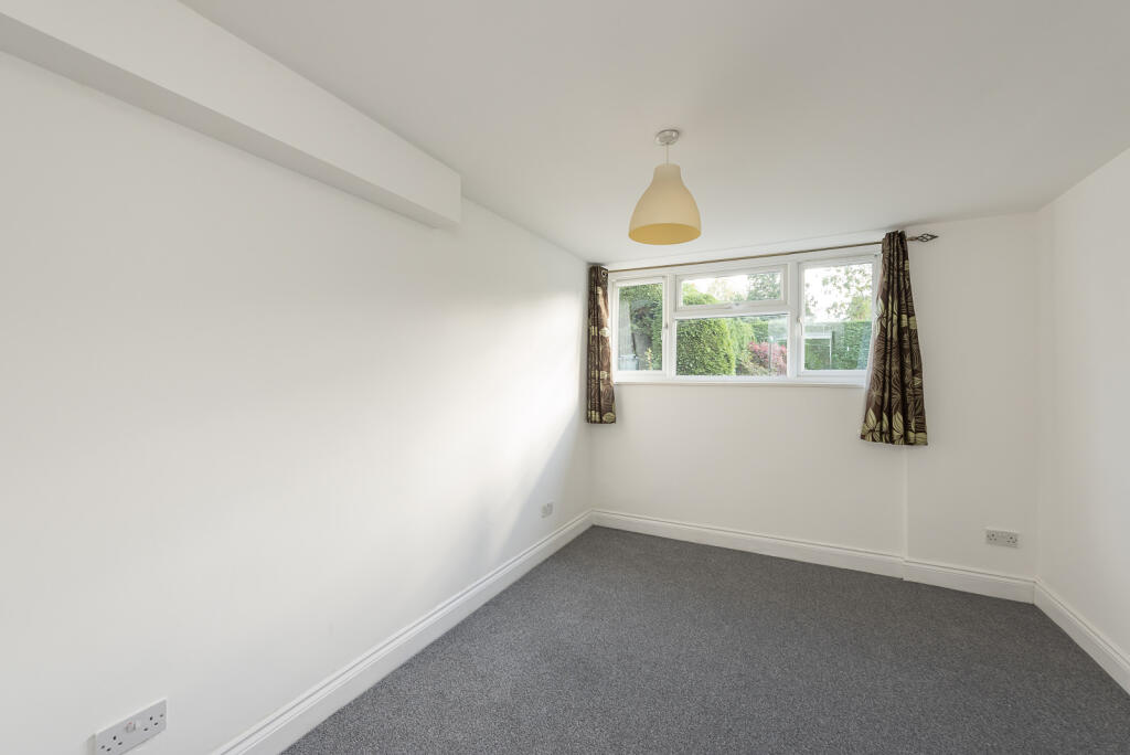 Additional image 11 of Blake Close, St. Albans, Hertfordshire, AL1