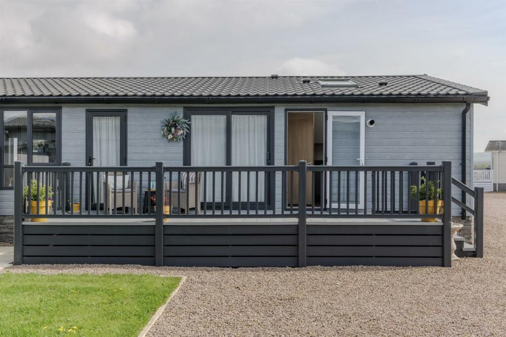 Additional image 4 of Royal Arch Riverside Park  Fettercairn, AB30 1BA