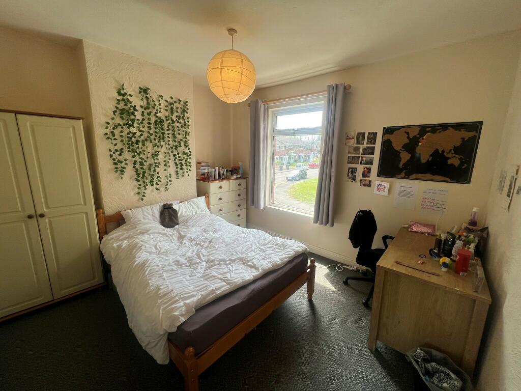 Additional image 9 of Heeley Road