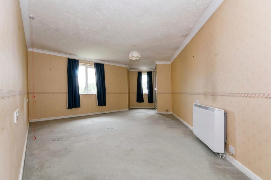 Additional image 6 of Stratford Road, Hall Green, Birmingham